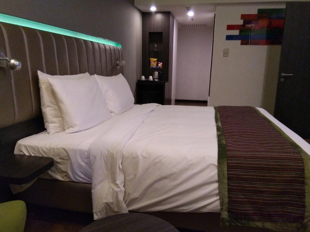 Park Inn By Radisson Amritsar Airport Экстерьер фото